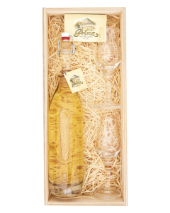 Nr. 02 - Edle Marille Geschenkpaket von Prinz mit einer 0,5-Liter-Flasche Alte Marille und zwei Schnapskelchen in edler Holzkiste verpackt.