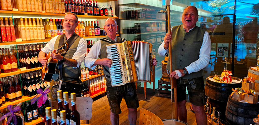 Trio spielt bei Hoffest im Prinz Hofladen